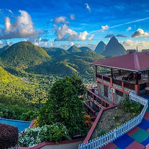 Samfi Gardens Soufriere